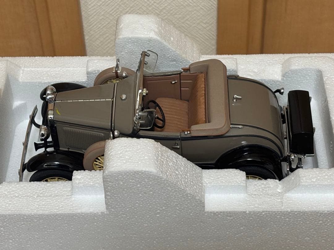 1/24 1931 フォード・モデル-A ロードスター | 激安通販のイーサプライ