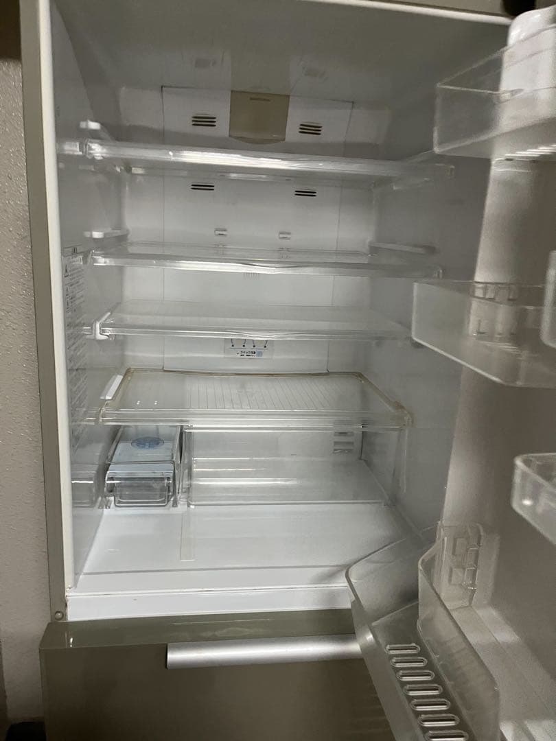 サンヨー　ボトムフリーザー シルバー冷蔵庫　355L ジャンク扱い