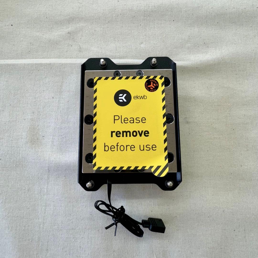 その他 EKWB Velocity sTRX4  RGB Full Nickel