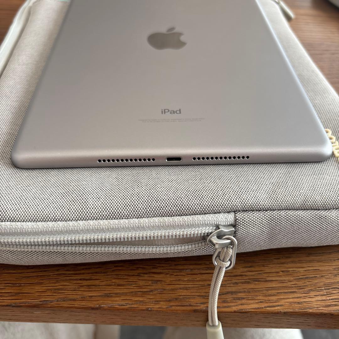 iPad 第5世代 スペースグレイ 32GB Wi-Fiモデル