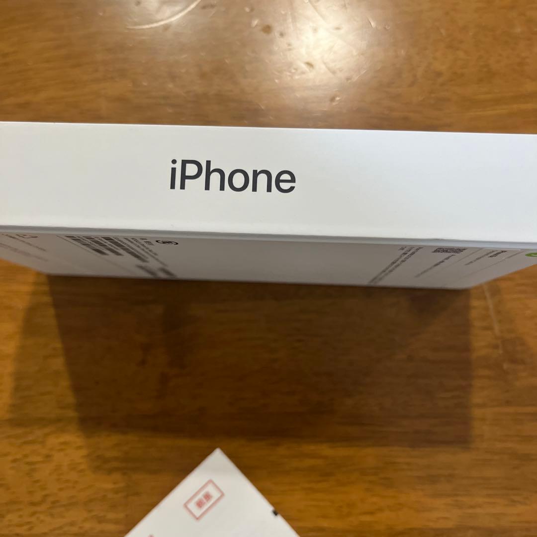 iPhone 16e 128GB ブラック新品未使用未開封　値下げ交渉