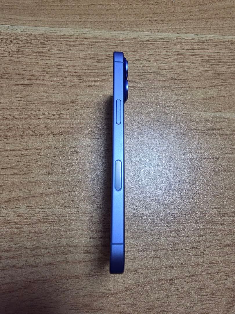 サム。iPhone16 128GB ウルトラマリン