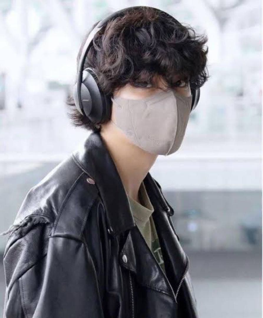 BTSテテ（V）愛用】【極美品】Bose nc700ワイヤレスヘッドホン - メルカリ