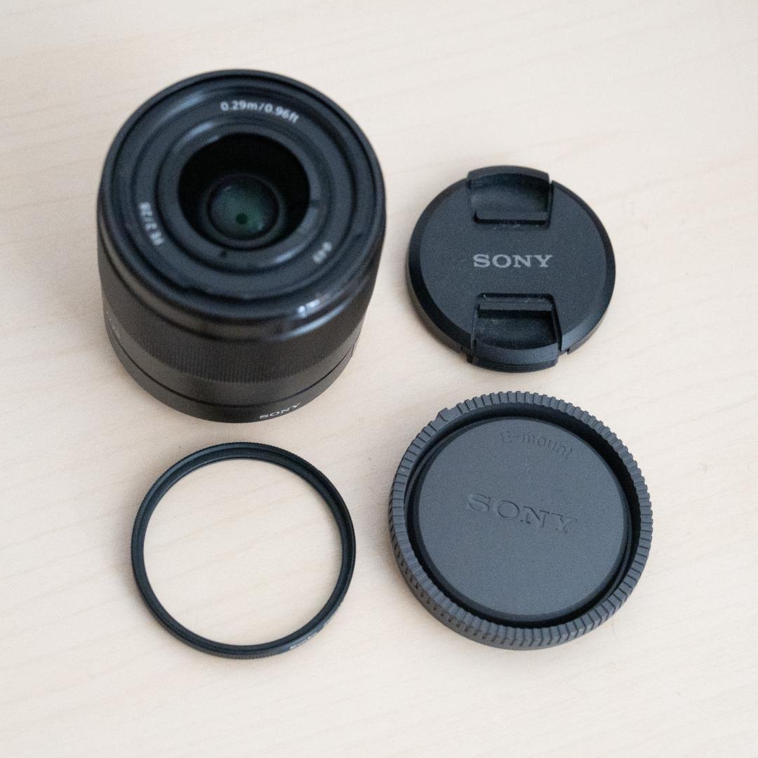 Sony FE 28mm F2 レンズ　中古