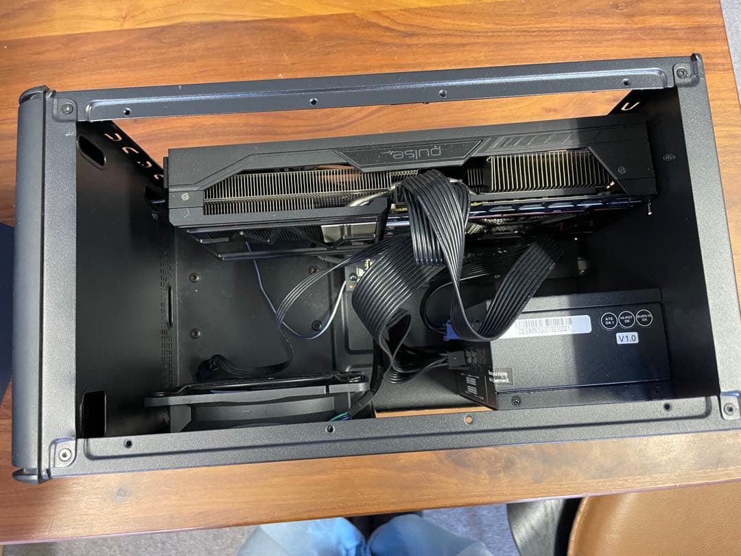 グラフィックボード・グラボ・ビデオカード eGFX Breakway Box 350/RADEON RX VEGA 56