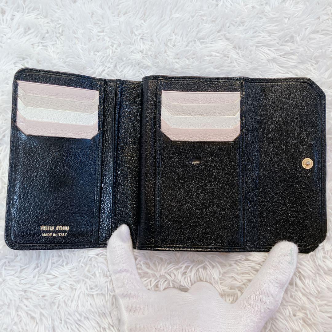 極美品✨ミュウミュウ 折り財布 L字ファスナー5ML014 本革 黒 バイ