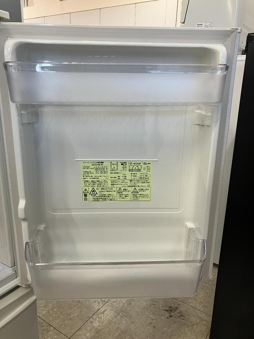SHARP 冷凍冷蔵庫 SJ-D14EW 137L 2019年製