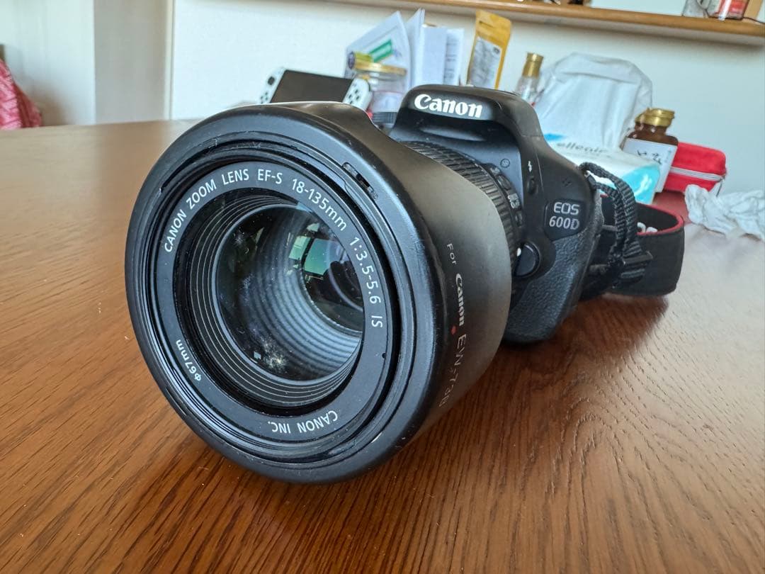 Canon EOS 600D デジタル一眼レフ Amazon.co.jp: カメラ EOS 600D デジタル一眼レフ カメラ 18-55IIS/ 18