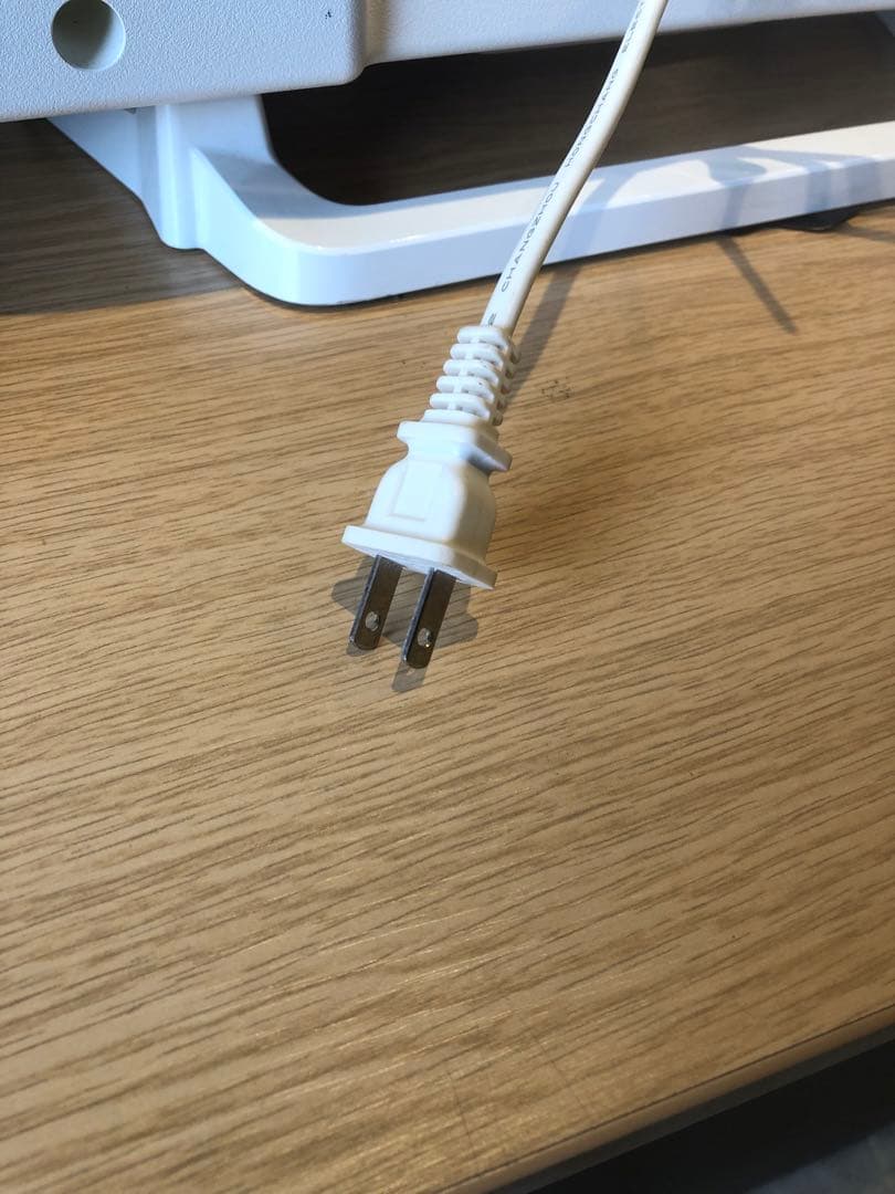 SHARP LC-32W25 液晶テレビ 32インチ　2016年製　本体のみ