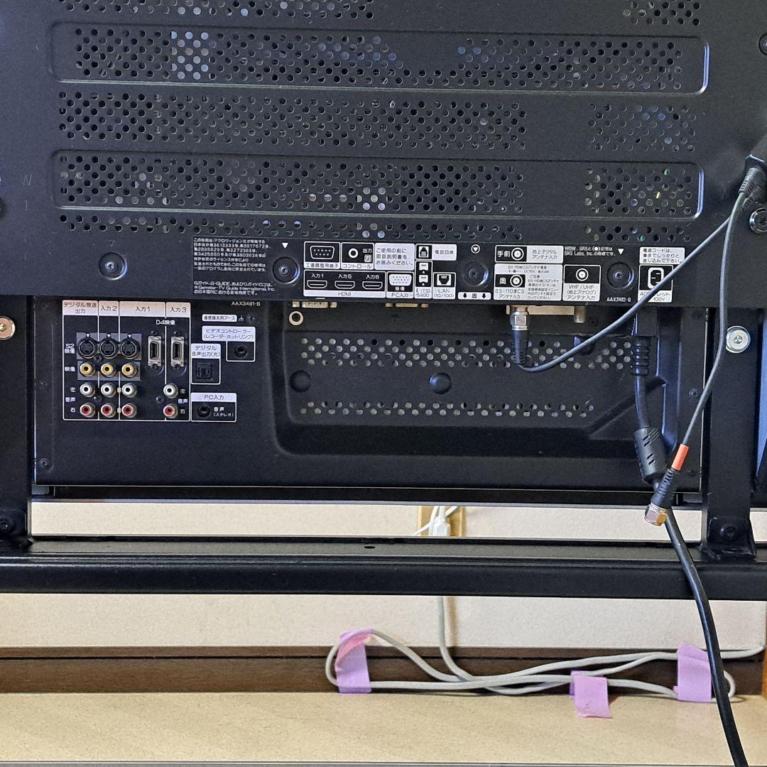 美品です！ パイオニア 42型プラズマテレビです！専用スタンドとリモコンも付属！