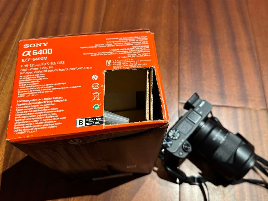 Sony α6400 ミラーレスカメラ 16-50mm 中古品動作確認済み 箱付