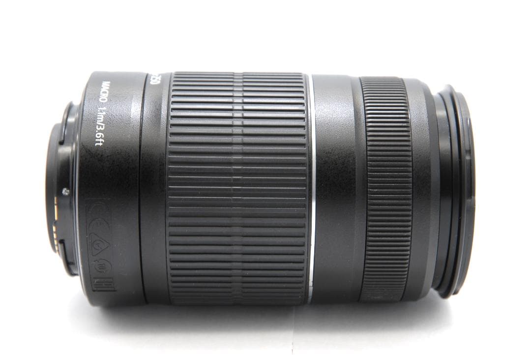 Canon EF-S 55-250mm F4-5.6 IS II 望遠レンズ