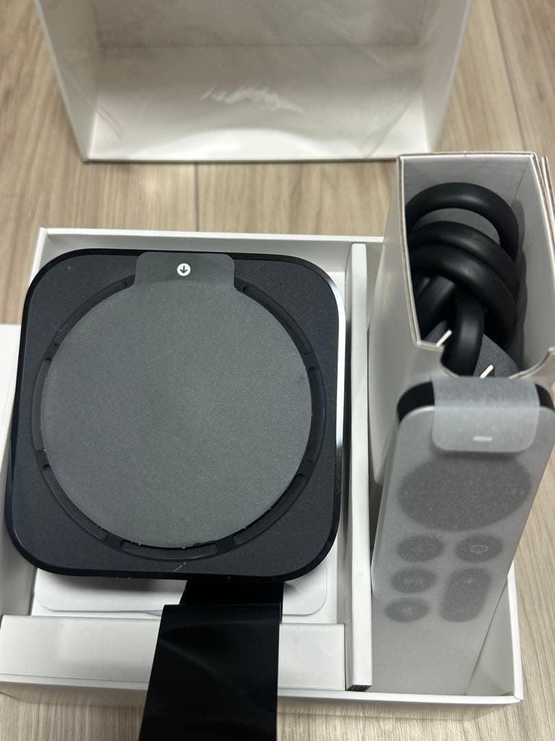 Apple TV 4K 64GB (第2世代) MXH02J/A アップルTV