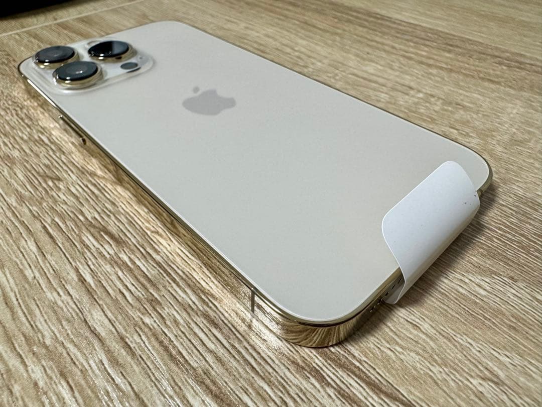 【美品】iPhone 13 Pro 1TB ゴールド 未使用品