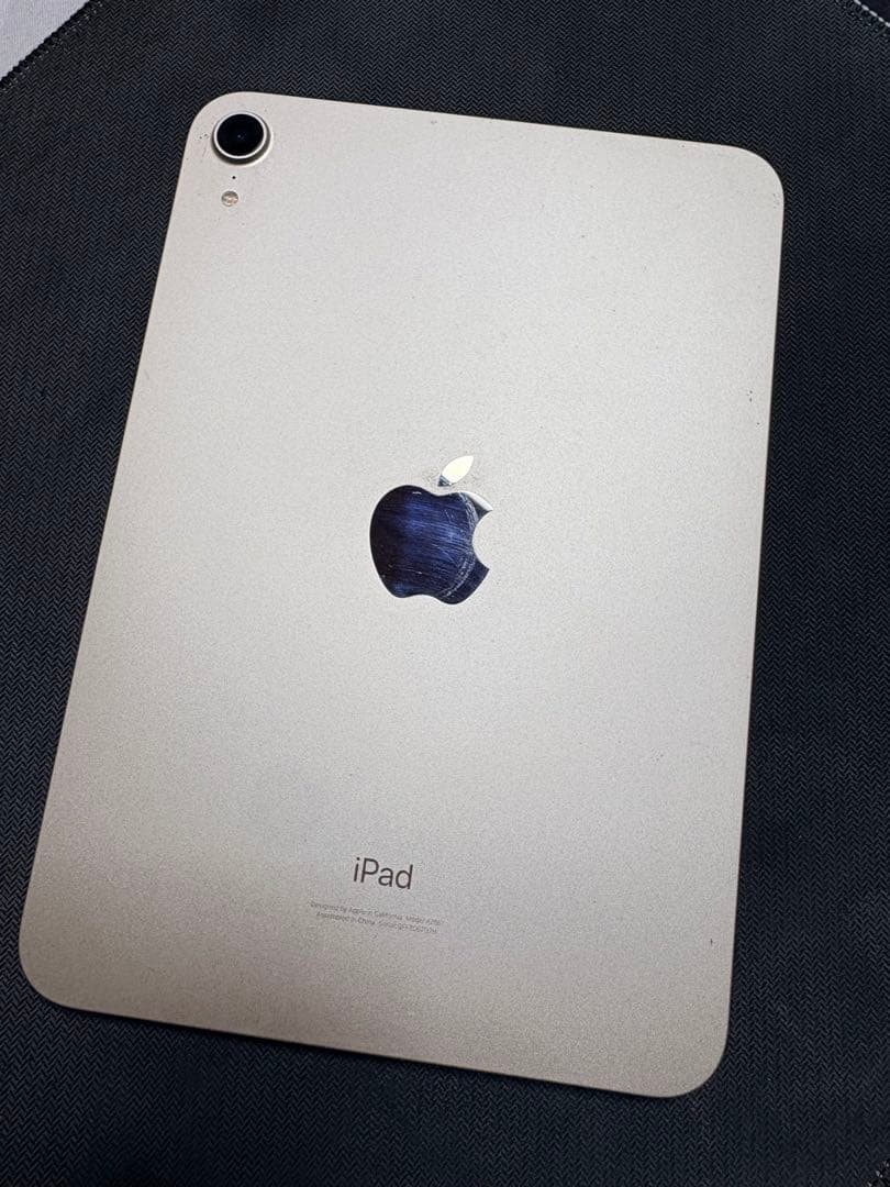 iPad MINI 第六世代　キーボードケース付き