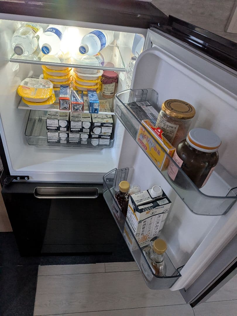 SHARP ブラック冷蔵庫 引き出し式冷凍庫つけかえどっちも扉