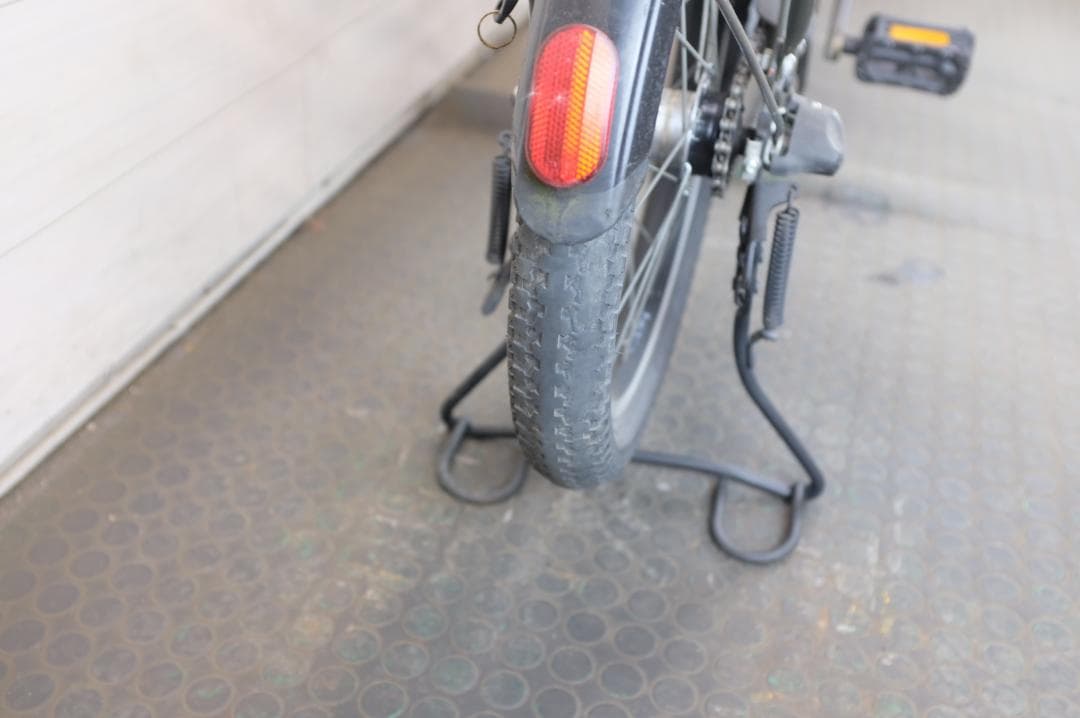 y*i様 LOUIS GARNEAU 　18インチ　3段　13.2Ah（3点灯）