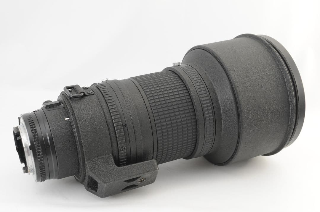 Nikon AF NIKKOR 300mm F2.8 ED 大口径望遠レンズ