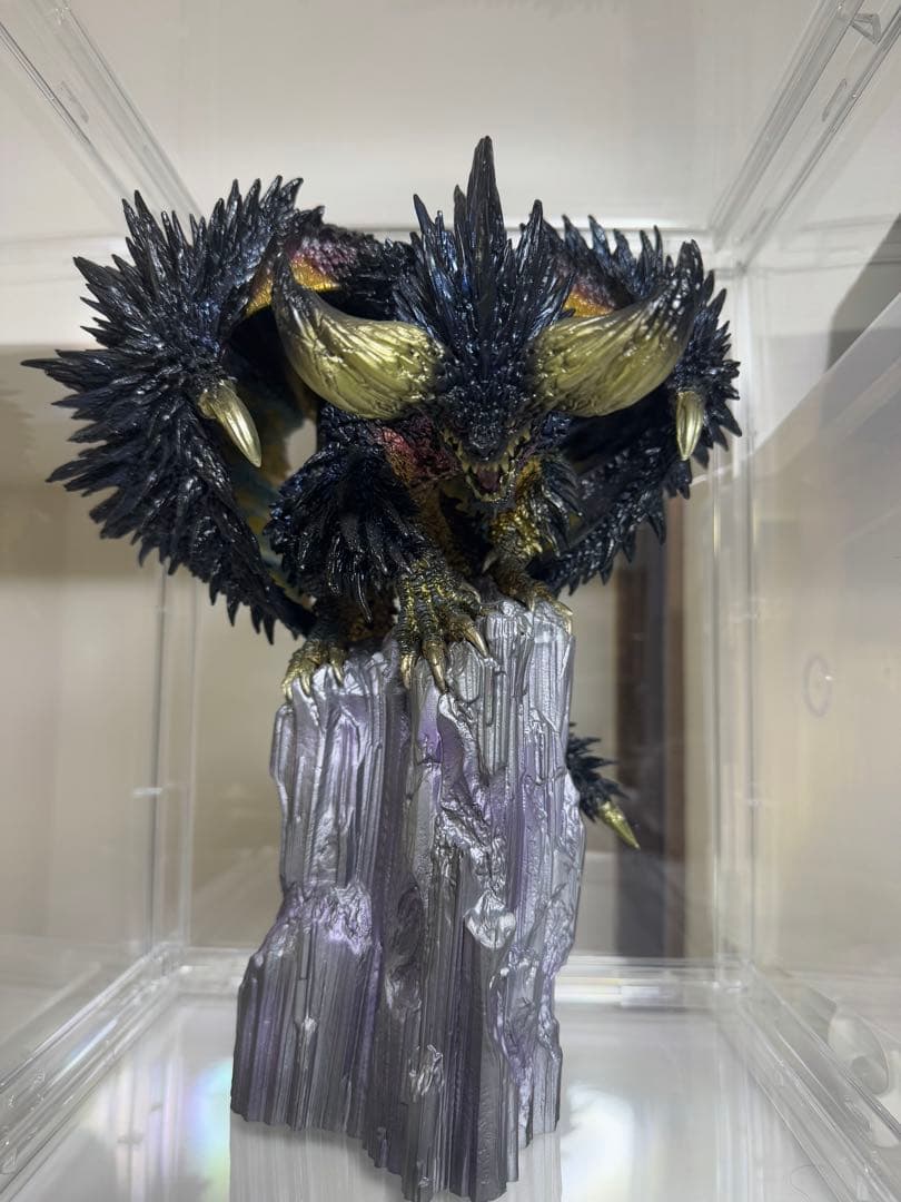 歴戦王ネルギガンテ　CFBクリエイターズモデル　箱あり　モンハン カプコンフィギュアビルダー クリエイターズモデル 滅尽龍 歴戦王