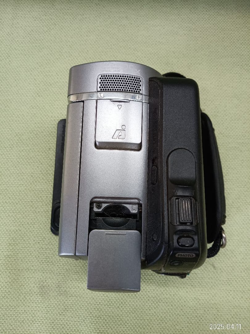 《TB66》SONY ソニー DCR-SR65 ハンディカム ビデオカメラ