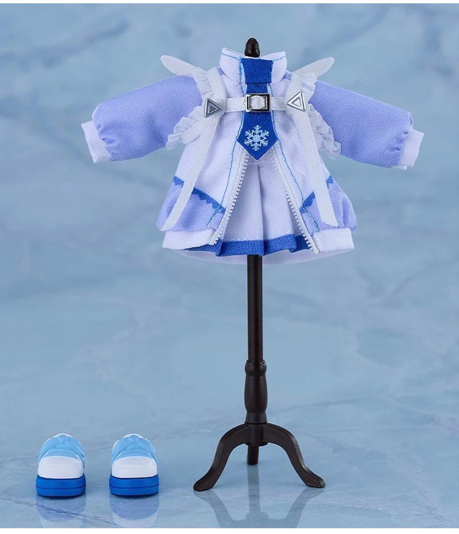 ねんどろいど どーる 雪ミク Yukiiro Pop Ver. - メルカリ