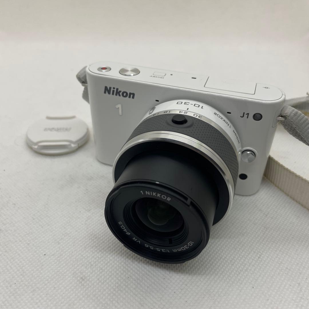 【iy/12.9】Nikon 1 J1 レンズキット10-30mm3.5-5.6