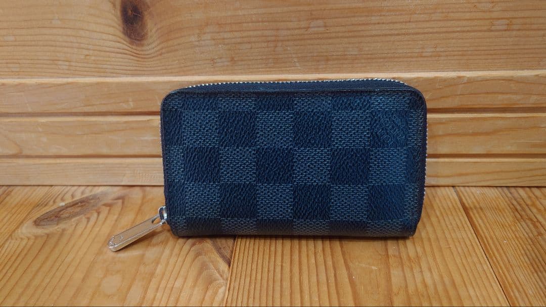 美品 ルイヴィトン ダミエグラフィット ケース 楽天市場】ルイヴィトン 二つ折りカードケース パスケース ダミエグラ