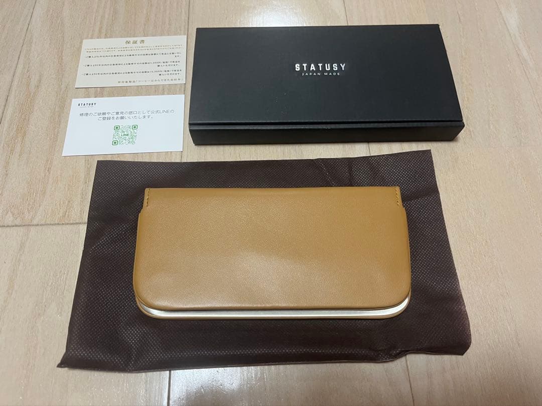 STATUSYコーヒー豆からできたヴィーガンレザーの長財布