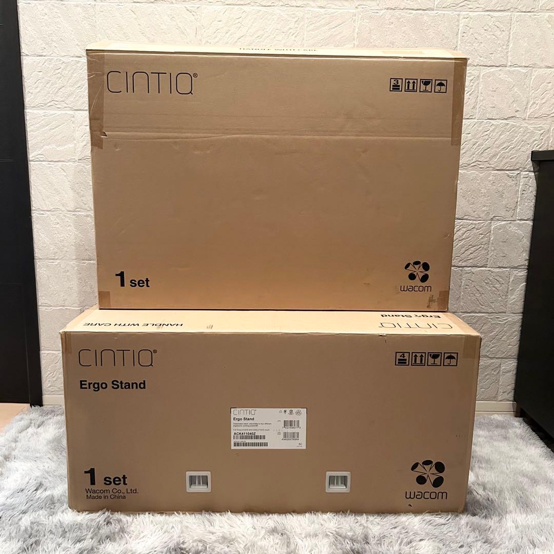 【極美品】 Wacom Cintiq 27QHD 専用スタンド付