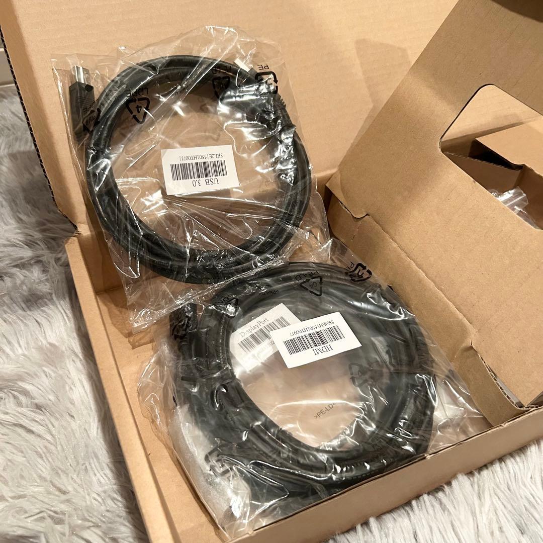 【極美品】 Wacom Cintiq 27QHD 専用スタンド付