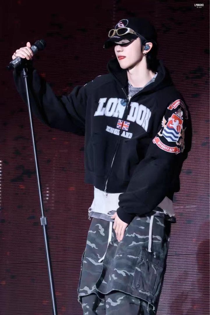 Grailz Project G/R London Zip-up Hoodie - メルカリ