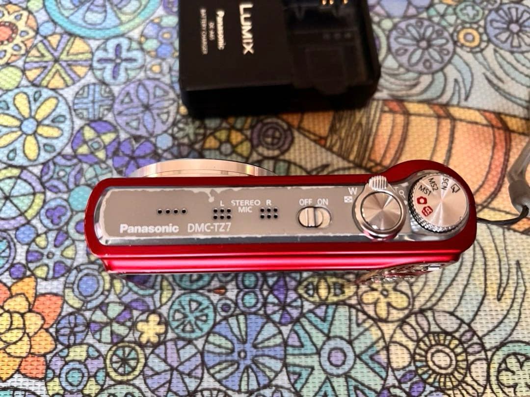 Panasonic Lumix 赤 コンパクトデジタルカメラ