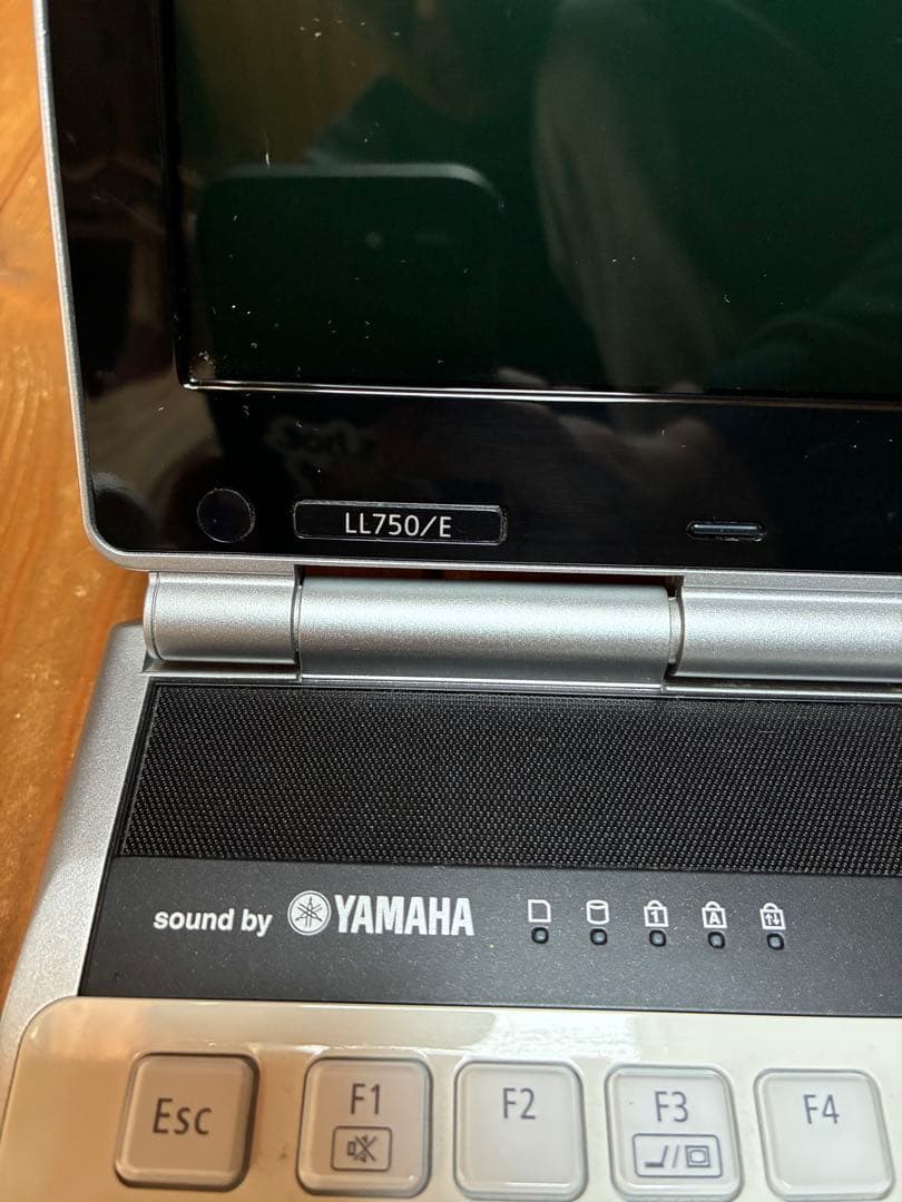 NEC ノートパソコン　LL750/E Blu-ray Disc対応