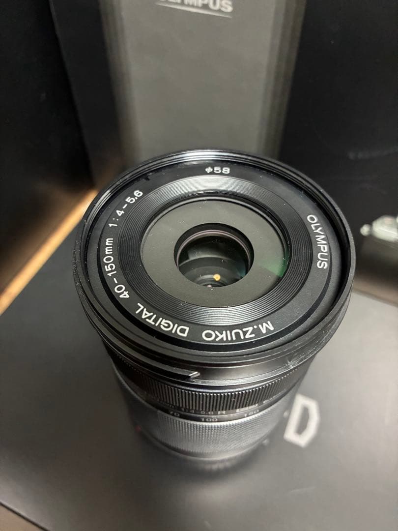 OLYMPUS OM-D EM10 mark2 +カメラの知識本