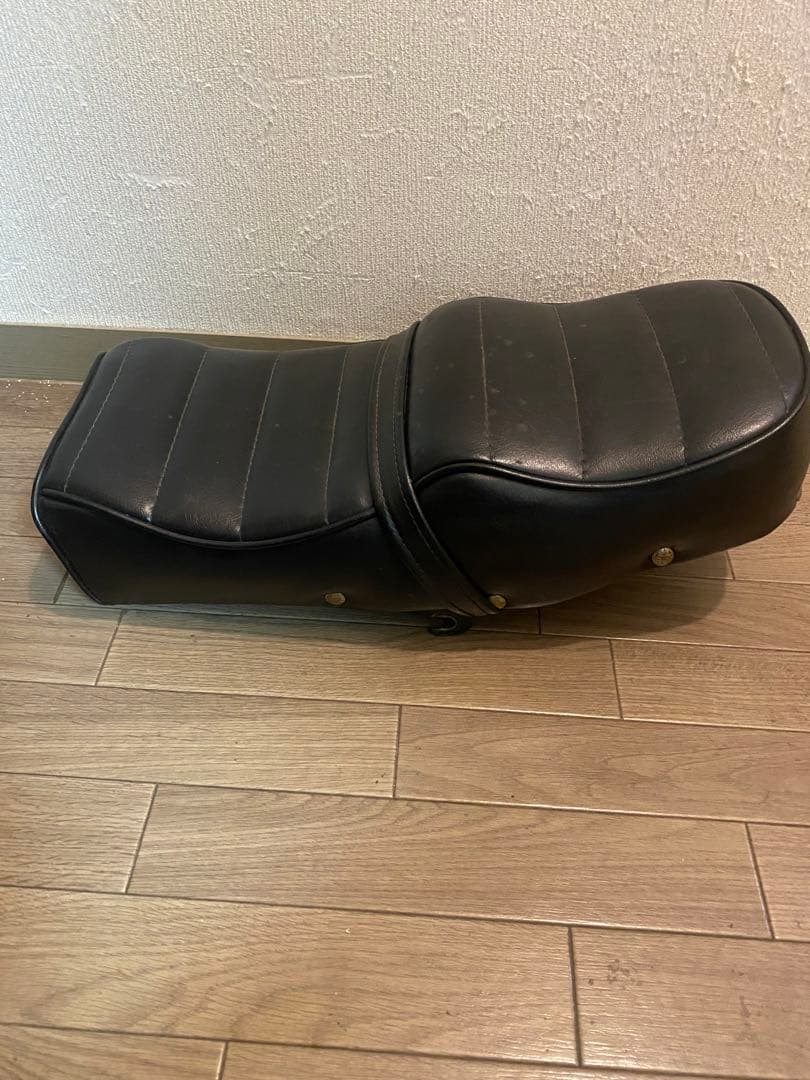 モンキー　タックロールシート　段シート　Z50J ホンダ（HONDA） モンキー Z50J カスタムシート タックロール ブラック