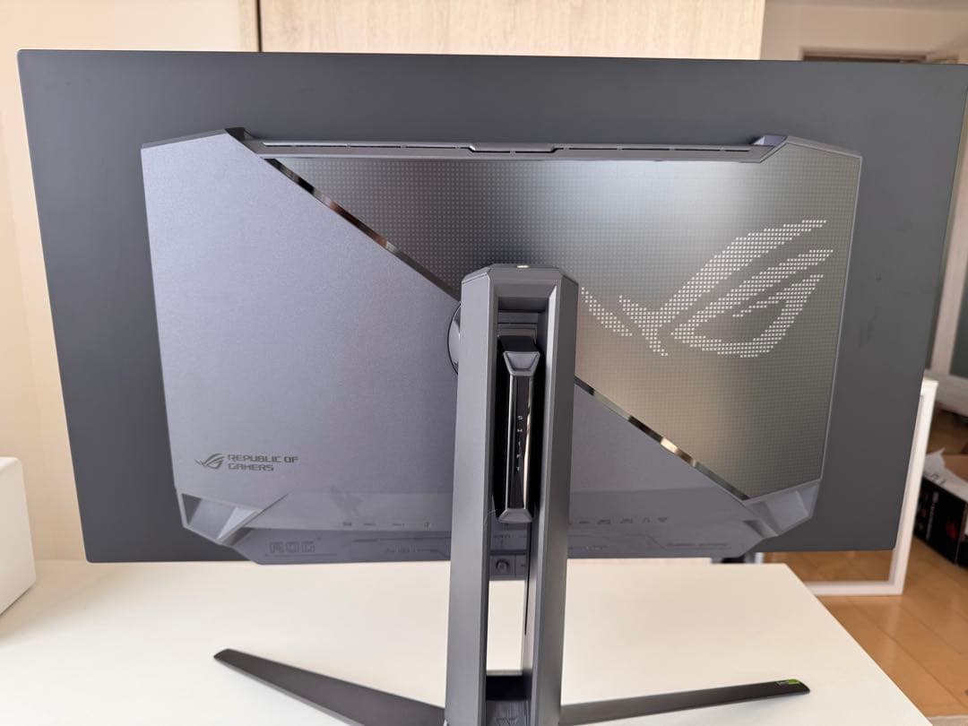 32有機4K ゲーミングモニターROG Swift OLED PG32UCDM