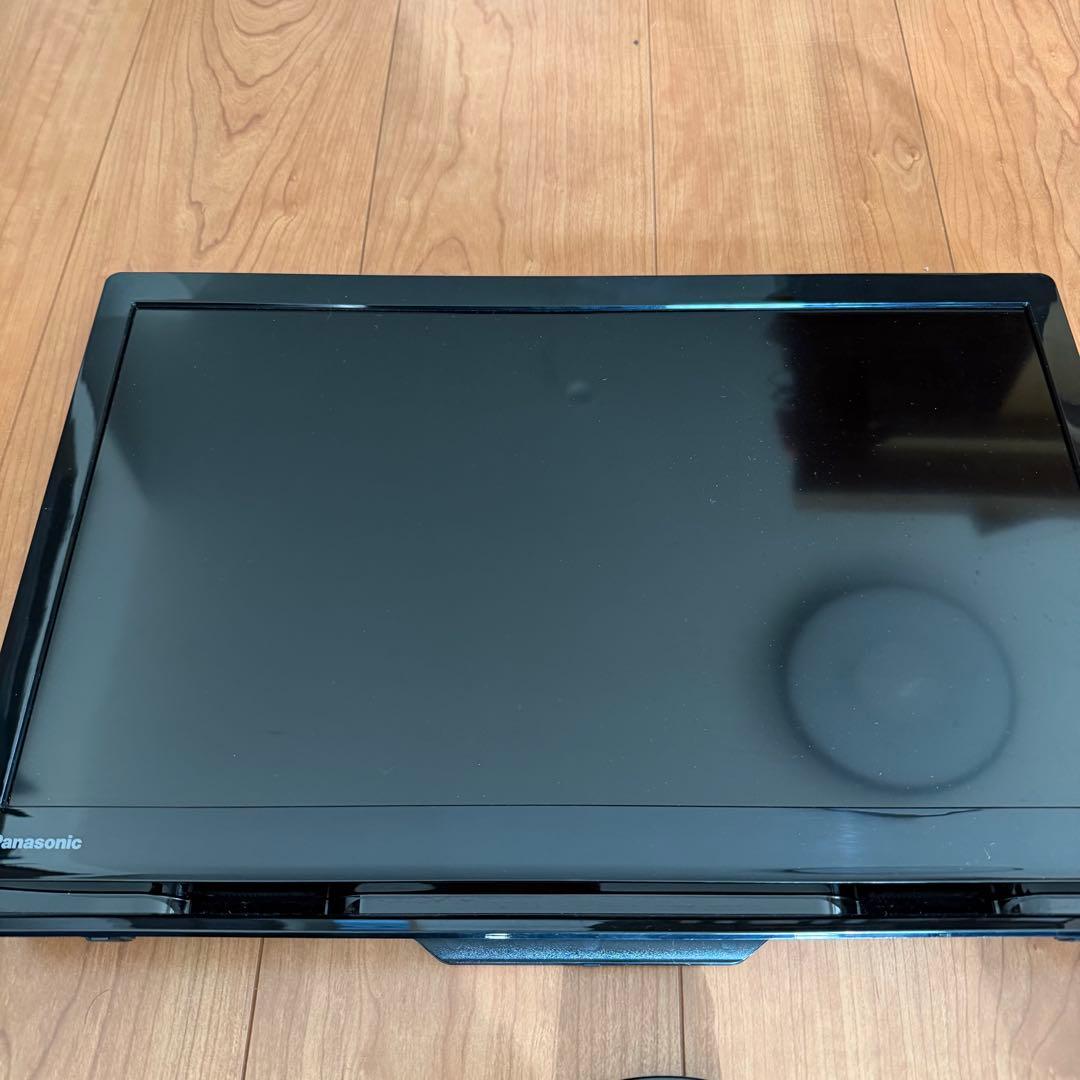 Panasonic 19インチ液晶テレビ UN-19CF8D