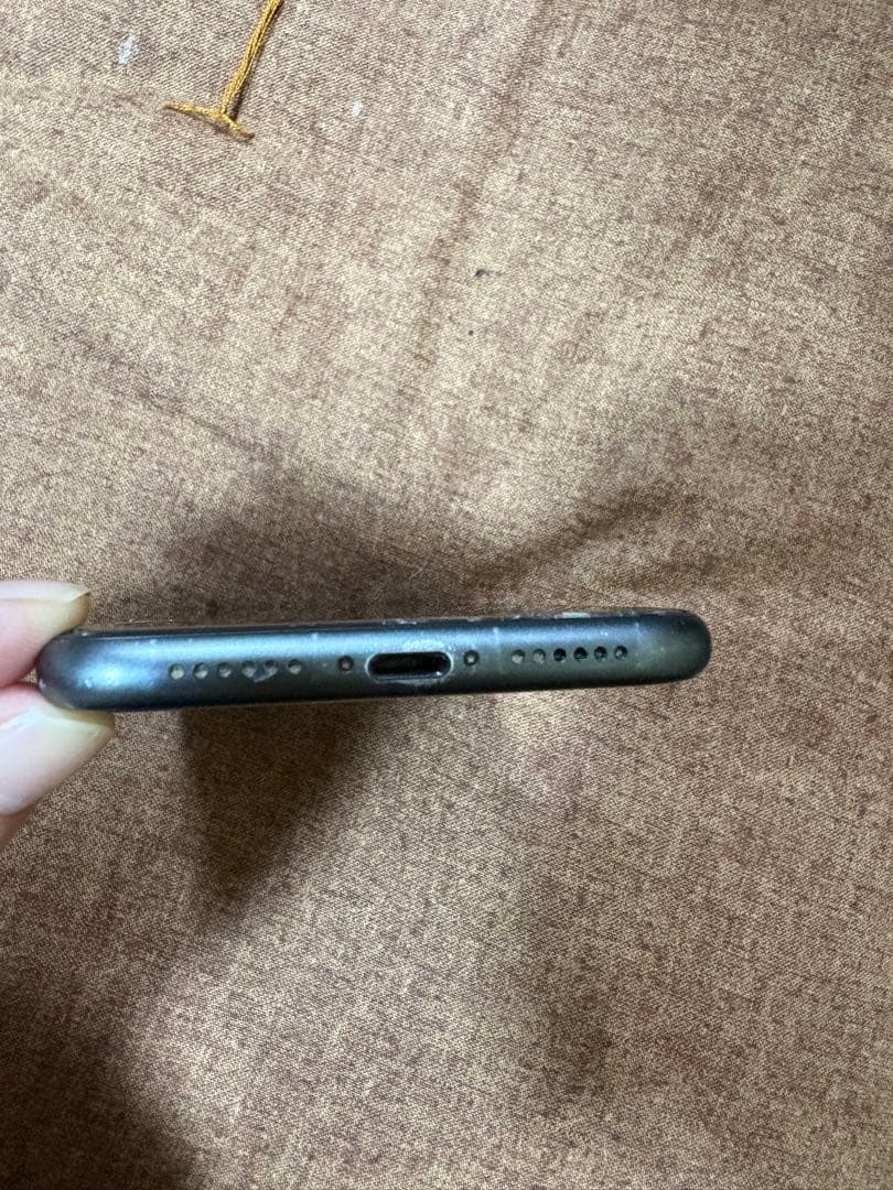 Apple iPhone 11 ブラック本体　ジャンク品