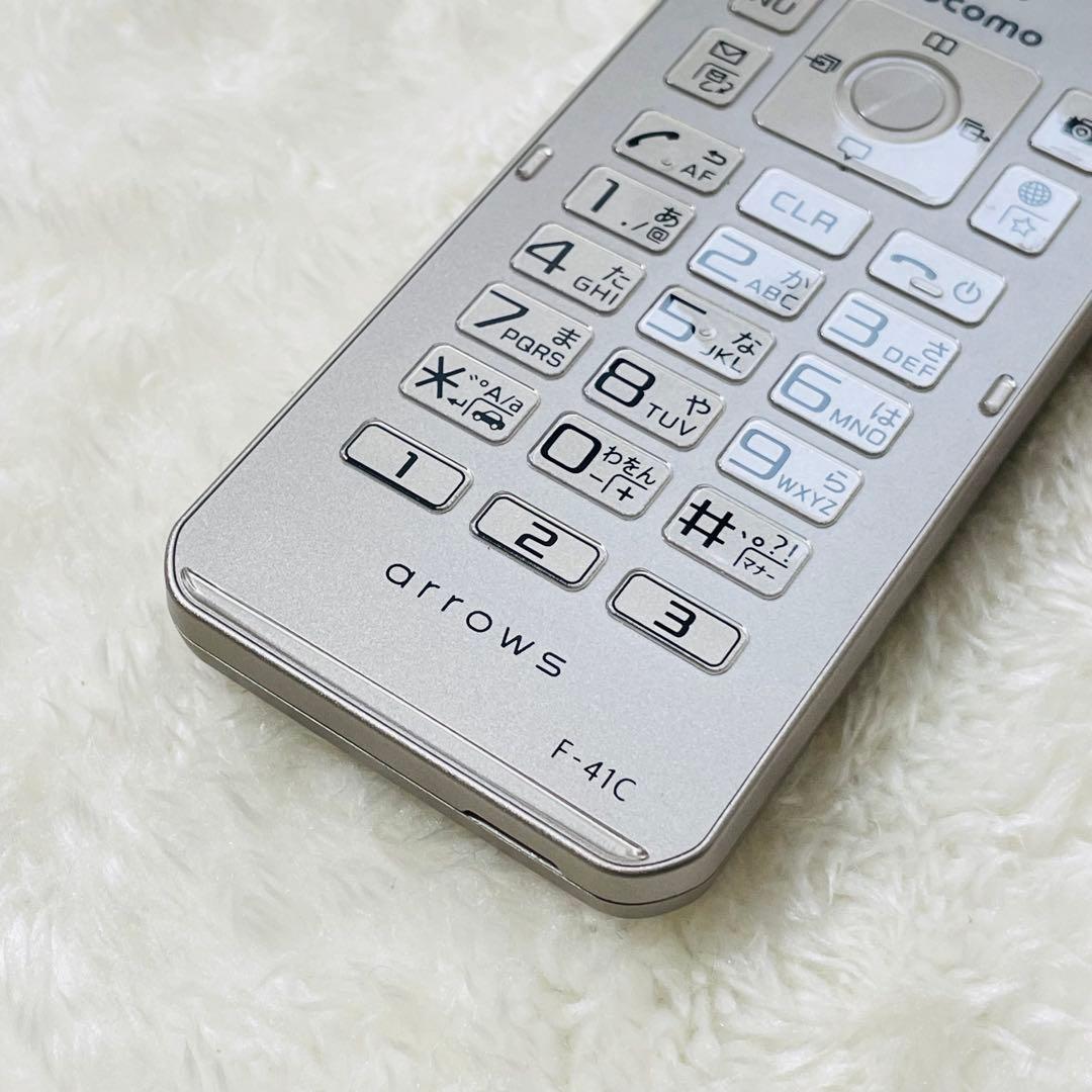 【極美品】docomo arrows ケータイ F-41C ゴールド