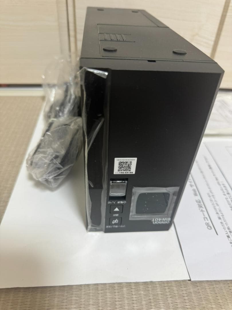 OMRON 無停電電源装置 BW40T