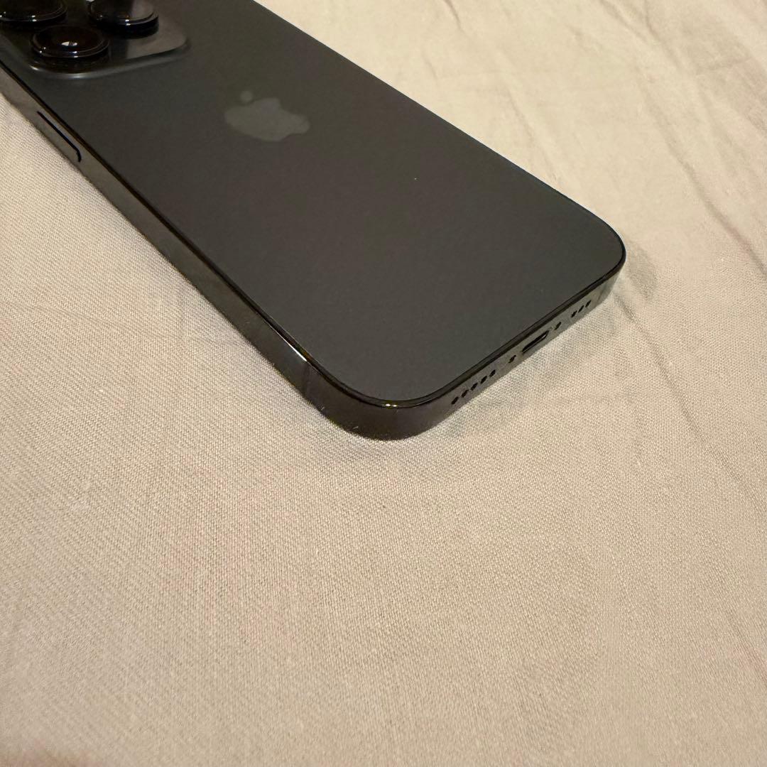 Apple iPhone 14 Pro スペースブラック