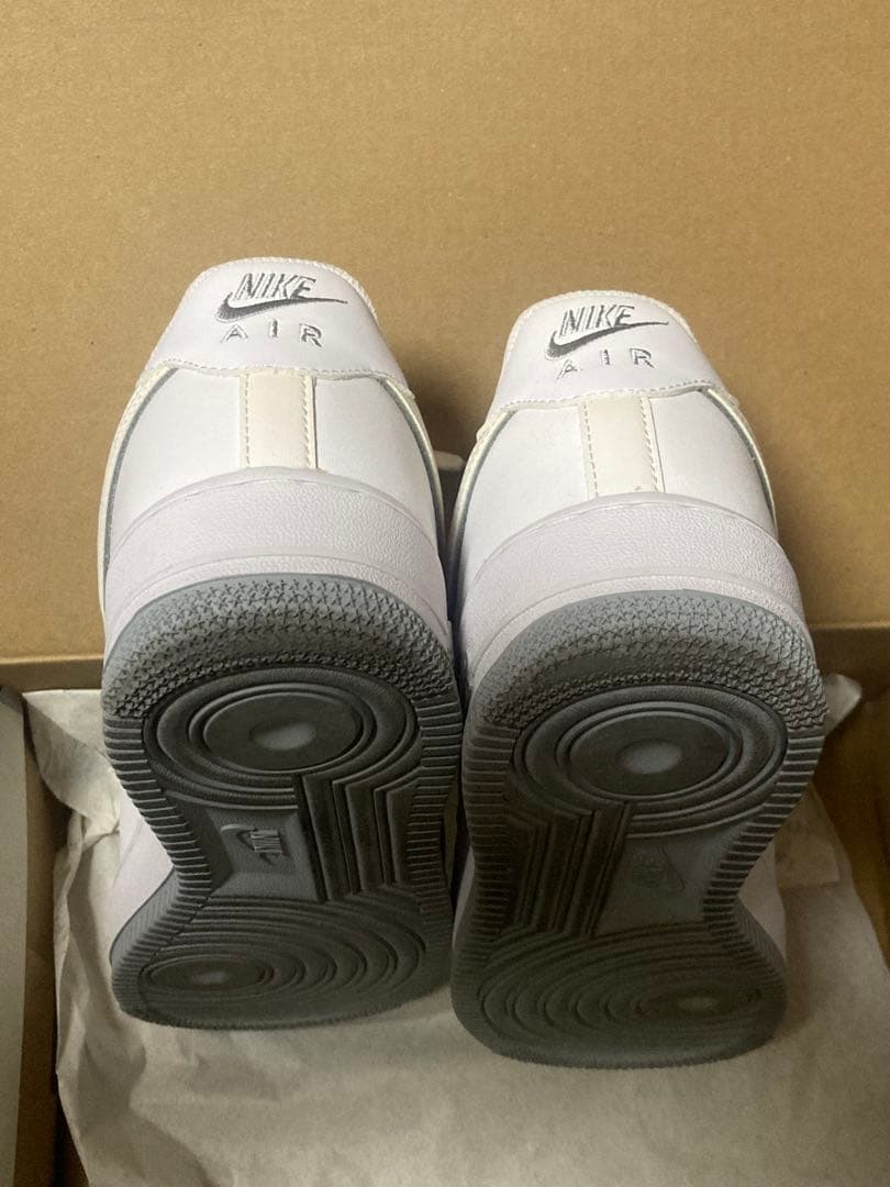 靴 NIKE AIR FORCE 1 27.0cm