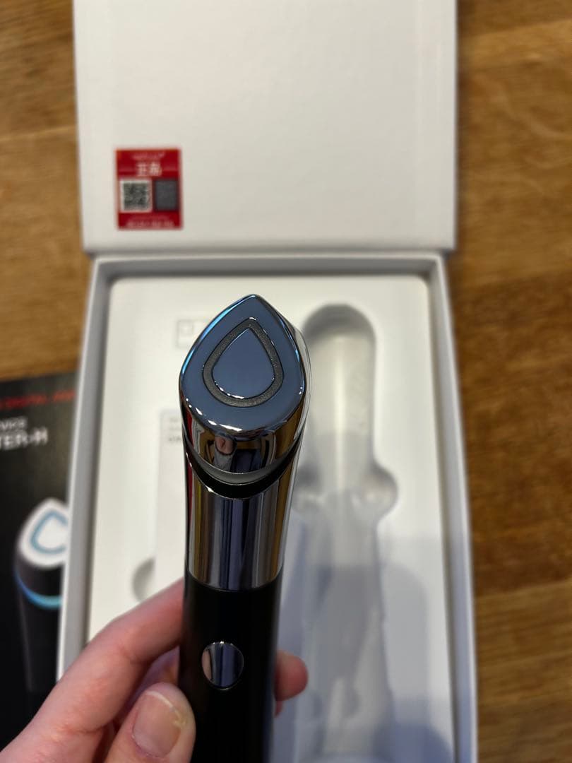 メディキューブ　AGE-Rスキンブースターショット美顔器