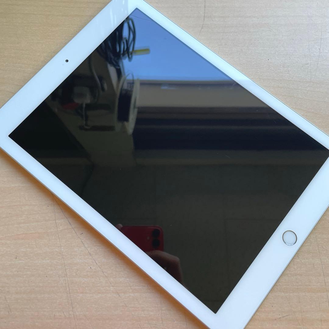 iPad 第6世代　A1893　Wi-Fiモデル　シルバー　32GB #5