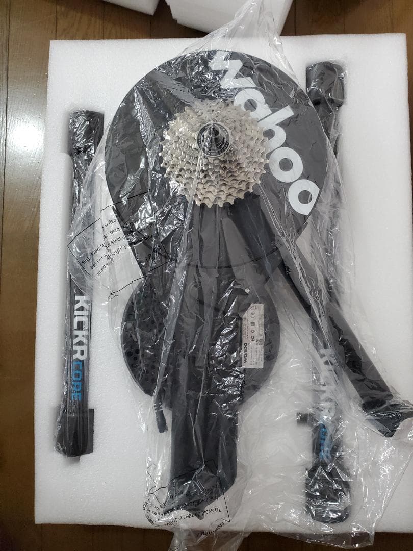 Wahoo KICKRCORE スマートローラー台 キッカーコア スプロケ付 WAHOO KICKR CORE（ワフー キッカーコア スマートバイクトレーナー）