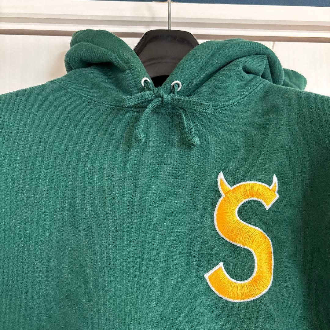 堀米雄斗着用モデル】激レア シュプリーム ツノSロゴ刺繍 パーカー