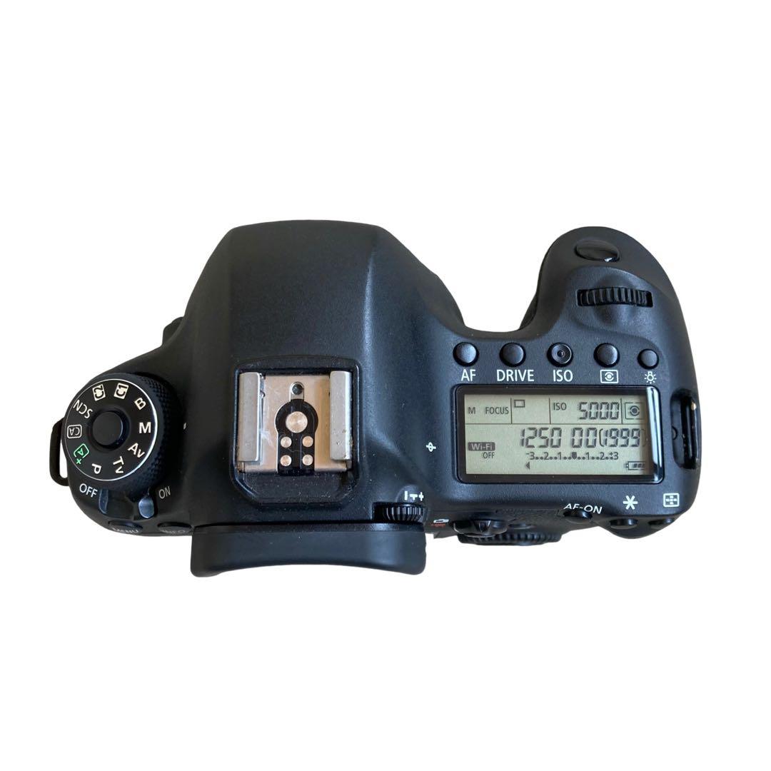 ★美品★ Canon EOS 6D ボディー　13,000シャッター