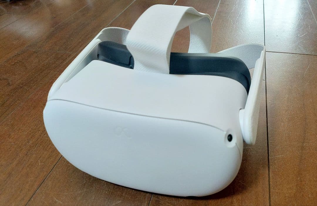  Quest 2 128GB VRヘッドセット ホワイト 中古美品 新品』Oculus Quest 2(オキュラスクエスト2) 128GB オールインワンVR