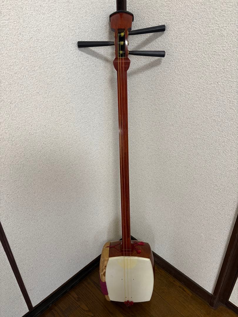 三味線本体 木製 3弦 四角形【破れなし】 - メルカリ