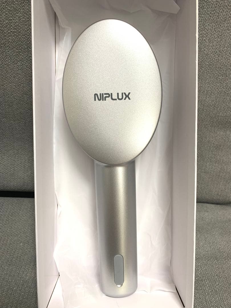 NIPLUX 【EMS LIFT BRUSH】